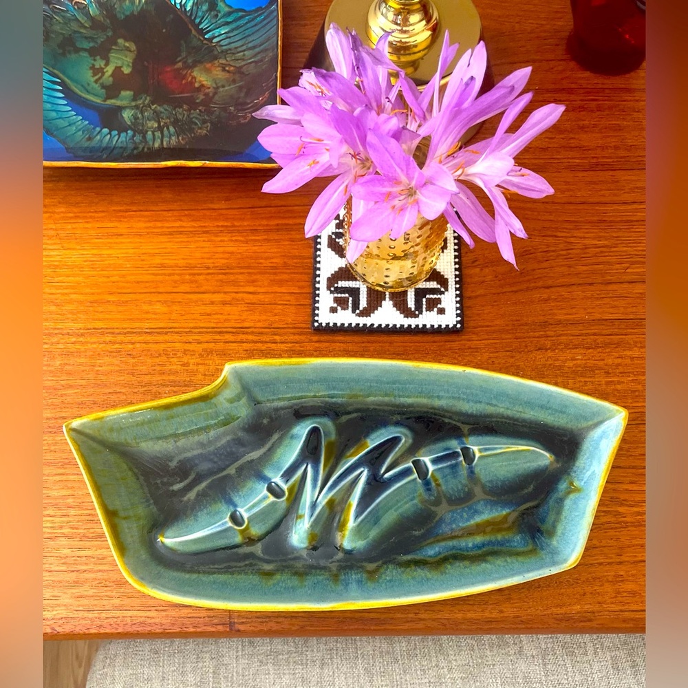 Vintage Sunburst Ashtray/ Candy Dish / Serving Tray Mid Century Modern